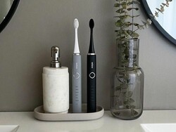 Toothbrush Breakdown: Brüush vs. Sonicare — Which Should You Buy?